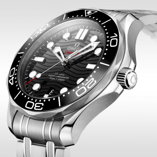Omega Seamaster Diver 300M Silver Black Dial Metal watch