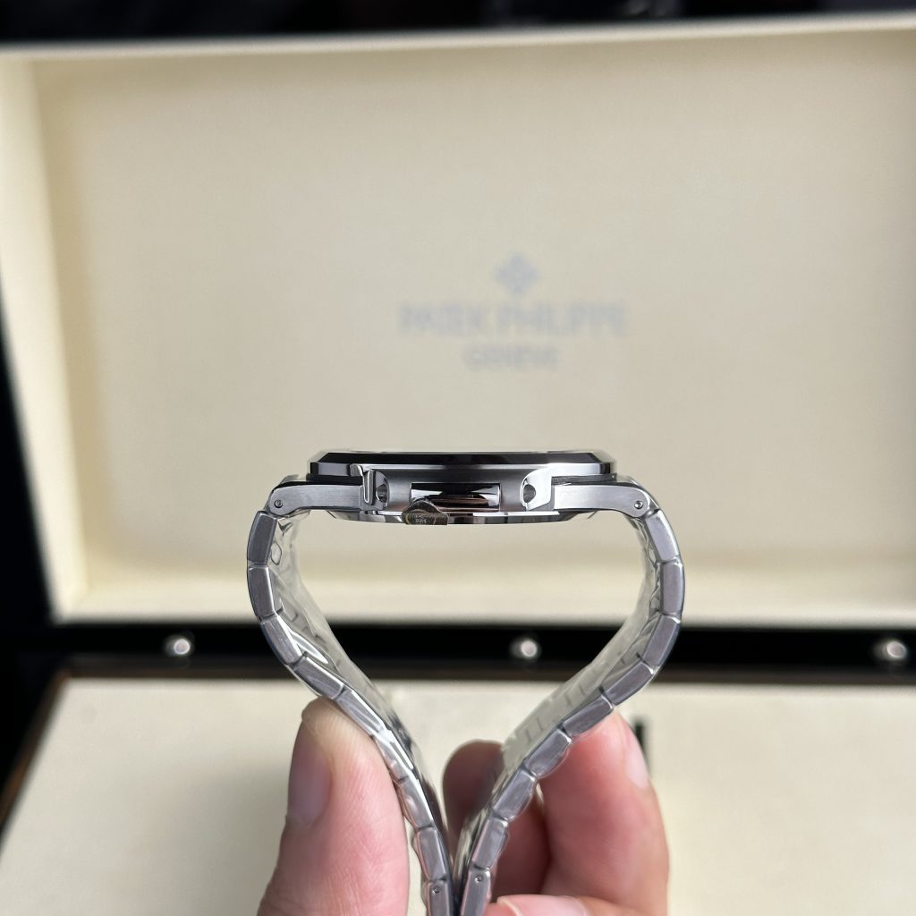 Patek Phillipe Nautilus Silver Black Metal premium Automatic Shahrukh khan Watch [OPEN BACK]