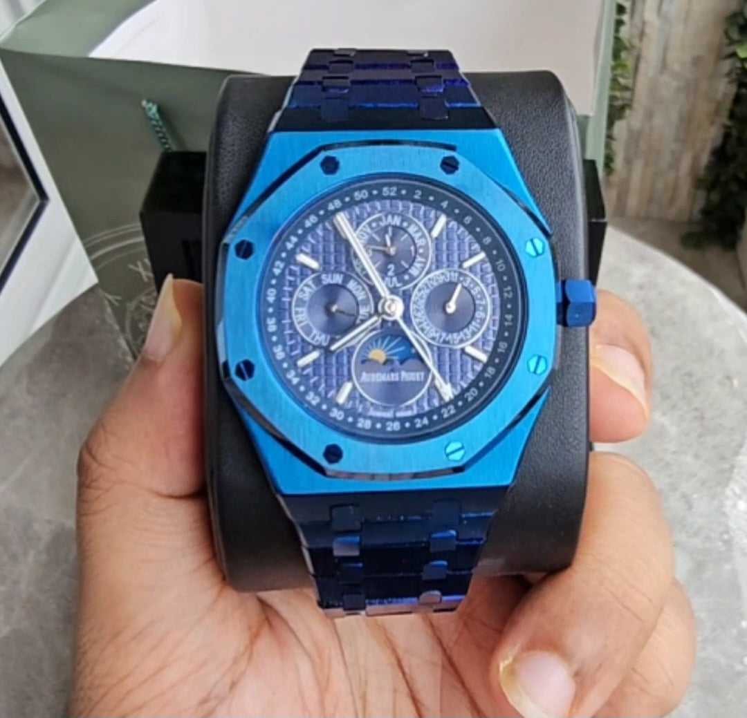 Audemars Piguet AP Royal Oak Dark blue Chronograph Metal